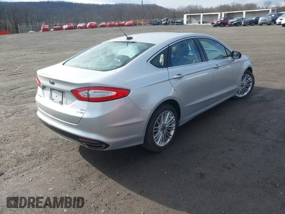 2016 Ford Fusion SE with VIN 3FA6P0T93GR209930, listed as a IAAI auction lot 41739329 with 115,885 mi miles. Bid and sale history available at carsss.com. Image 4.