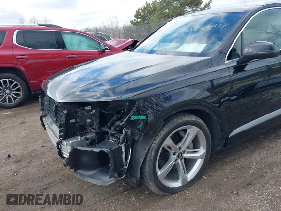 2019 Audi Q7 Prestige with VIN WA1VABF75KD030619, listed as a IAAI auction lot 41865422 with 66,151 mi miles and . Bid and sale history available at DreamBid. Image 19.