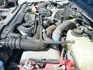 2019 Ford F-250 XL z VIN 1FT7W2BT8KEG16454, wystawiony jako IAAI lot #41601024 z przebiegiem 103 199 mil mil oraz . Historia ofert i sprzedaży dostępna na DreamBid. Obrazek 21.