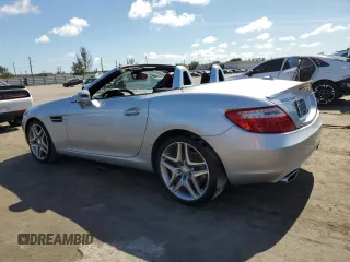 2015 Mercedes-Benz SLK 250 z VIN WDDPK4HA9FF103541, wystawiony jako Copart lot #44326815 z przebiegiem 34 522 mil mil oraz Nie do naprawy • Non repairable. Historia ofert i sprzedaży dostępna na DreamBid. Obrazek 2.