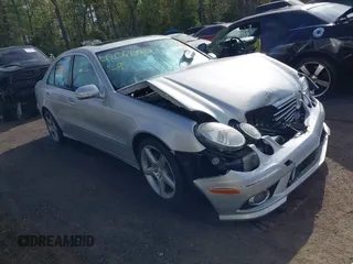 2009 Mercedes-Benz E 350 Luxury with VIN WDBUF56X19B418018, listed as a IAAI auction lot 42060912 with 131,210 mi miles and . Bid and sale history available at DreamBid. Image 1.