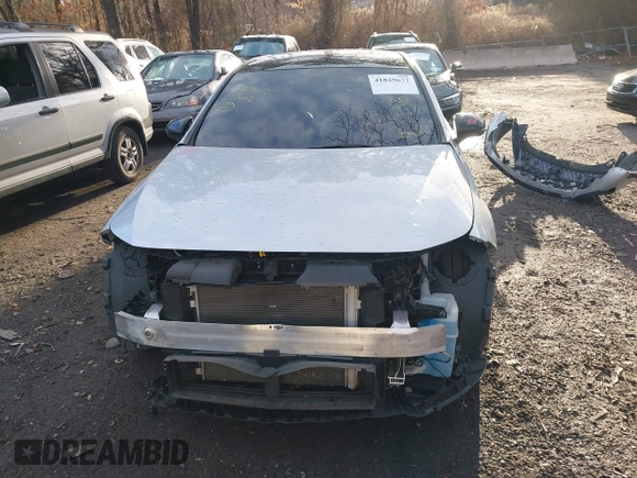 2021 Mercedes-Benz A 220 z VIN W1K3G4FBXMJ273221, wystawiony jako IAAI lot #41829672 z przebiegiem 39 164 mil mil oraz . Historia ofert i sprzedaży dostępna na DreamBid. Obrazek 12.