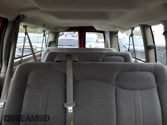 2007 Chevrolet Express Passenger z VIN 1GAHG39U071115670, wystawiony jako Copart lot #79276624 z przebiegiem 214 032 mil mil oraz Czysty tytuł • Clean title. Historia ofert i sprzedaży dostępna na DreamBid. Obrazek 10.