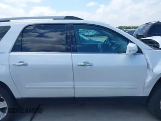 2017 GMC Acadia Limited z VIN 1GKKRSKD9HJ133277, wystawiony jako IAAI lot #37560373 z przebiegiem 94 282 mil mil oraz . Historia ofert i sprzedaży dostępna na DreamBid. Obrazek 13.