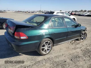 2001 Honda Accord z VIN JHMCG65581C013576, wystawiony jako Copart lot #77839024 z przebiegiem 308 265 mil mil oraz Szkoda całkowita • Salvage title. Historia ofert i sprzedaży dostępna na DreamBid. Obrazek 3.