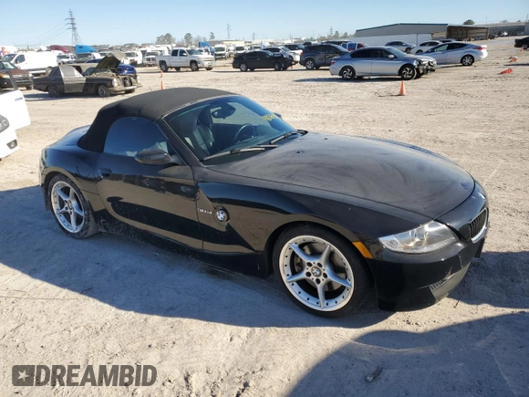 2007 BMW Z4 3.0si with VIN 4USBU53537LX02592, listed as a Copart auction lot 48016515 with 127,909 mi miles and Clean title. Bid and sale history available at DreamBid. Image 4.