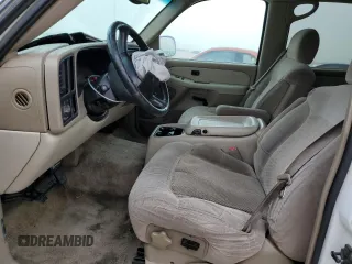 2002 Chevrolet Suburban LT with VIN 3GNEC16Z12G363244, listed as a Copart auction lot 51147114 with 261,559 mi miles and Salvage Title. Bid and sale history available at carsss.com. Image 7.