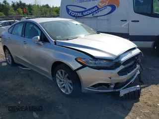 2018 Ford Fusion SE with VIN 3FA6P0H7XJR270772, listed as a IAAI auction lot 42411023 with 69,916 mi miles and . Bid and sale history available at DreamBid. Image 1.