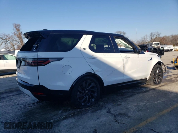2022 Land Rover Discovery with VIN SALRT2EX9N2457684, listed as a Copart auction lot 88358805 with 40,140 mi miles and Salvage Title. Bid and sale history available at DreamBid. Image 3.