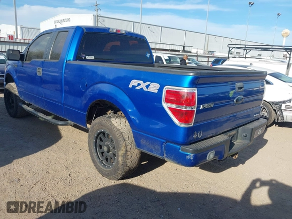 2013 Ford F-150 XL with VIN 1FTFX1CF7DFC04521, listed as a IAAI auction lot 41824572 with 175,506 mi miles. Bid and sale history available at carsss.com. Image 3.