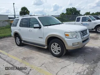 2006 Ford Explorer Eddie Bauer z VIN 1FMEU64E26UA98335, wystawiony jako IAAI lot #42655017 z przebiegiem 220 365 mil mil oraz . Historia ofert i sprzedaży dostępna na DreamBid. Obrazek 1.