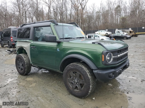 2024 Ford Bronco Black Diamond with VIN 1FMDE1AH1RLA36378, listed as a Copart auction lot 84900334 with 9,214 mi miles and Salvage Title. Bid and sale history available at carsss.com. Image 4.