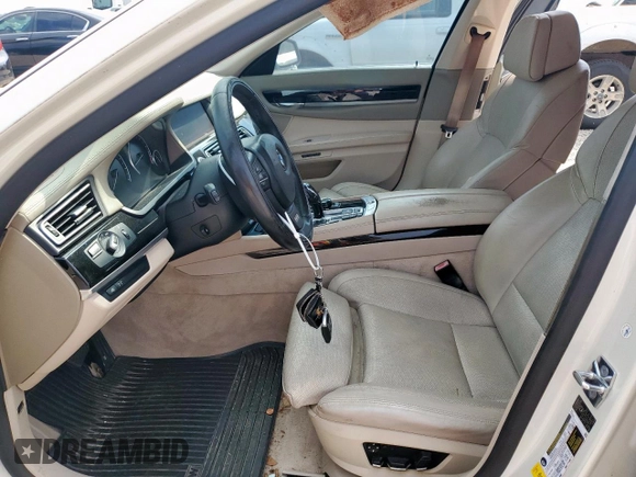 2009 BMW 7 Series 750Li с VIN WBAKB835X9CY59713, выставлен на аукционе Copart как лот 57151385 с пробегом 106 415 миль миль и Чистый • Clean title. История ставок и продаж доступна на DreamBid. Изображение 7.