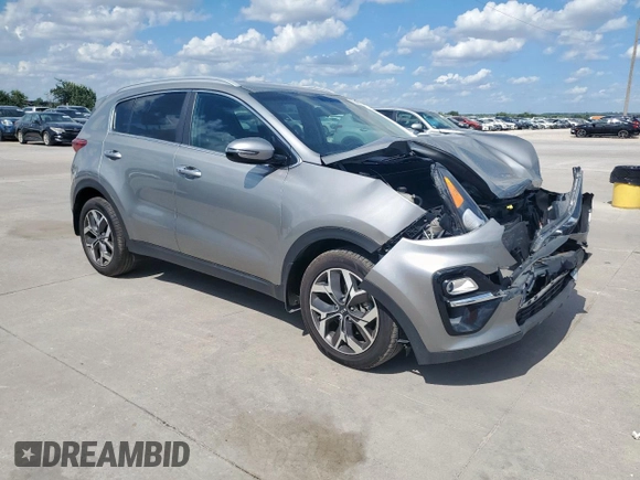 2020 Kia Sportage EX with VIN KNDPN3AC7L7720837, listed as a Copart auction lot 62964845 with 51,602 mi miles and Clean title. Bid and sale history available at DreamBid. Image 4.