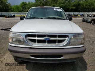 1996 Ford Explorer XL z VIN 1FMDU34X7TUD53066, wystawiony jako Copart lot #52031465 z przebiegiem 142 895 mil mil oraz Szkoda całkowita • Salvage title. Historia ofert i sprzedaży dostępna na DreamBid. Obrazek 5.