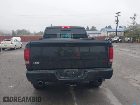 2016 Ram 1500 Sport z VIN 1C6RR7MTXGS211299, wystawiony jako IAAI lot #42006622 z przebiegiem 118 671 mil mil oraz . Historia ofert i sprzedaży dostępna na DreamBid. Obrazek 16.