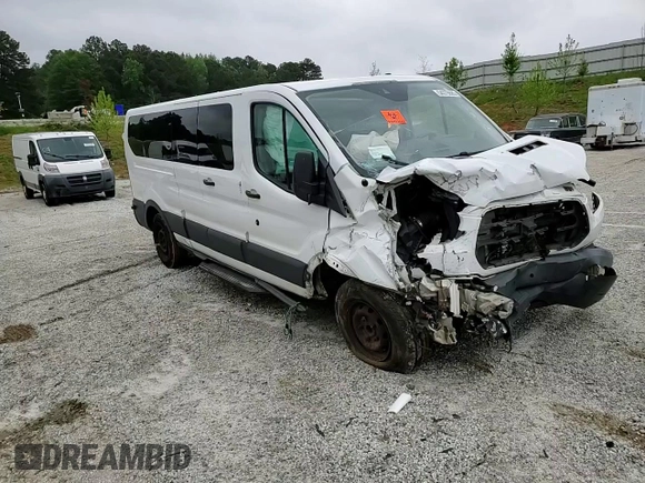 2015 Ford Transit XL z VIN 1FBZX2ZM5FKA73192, wystawiony jako Copart lot #54379885 z przebiegiem Nie podano mil oraz Szkody całkowita. Historia ofert i sprzedaży dostępna na DreamBid. Obrazek 14.