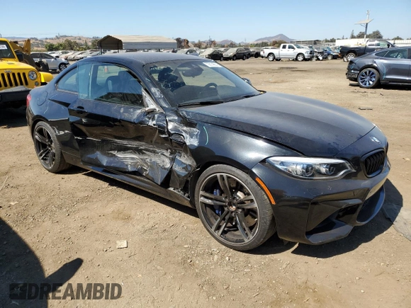 2018 BMW M2 z VIN WBS1J5C54JVD35851, wystawiony jako Copart lot #72814664 z przebiegiem 37 816 mil mil oraz Szkoda całkowita • Salvage title. Historia ofert i sprzedaży dostępna na DreamBid. Obrazek 4.