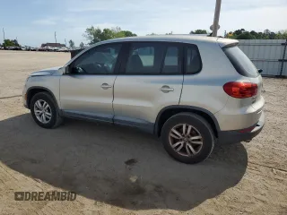 2013 Volkswagen Tiguan SE with VIN WVGAV3AXXDW618413, listed as a Copart auction lot 53953905 with 141,853 mi miles and Clean title. Bid and sale history available at DreamBid. Image 2.