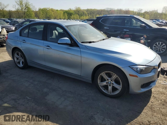 2014 BMW 3 Series 320i xDrive with VIN WBA3C3C59EP662622, listed as a Copart auction lot 55092495 with 118,778 mi miles and Non repairable. Bid and sale history available at DreamBid. Image 4.