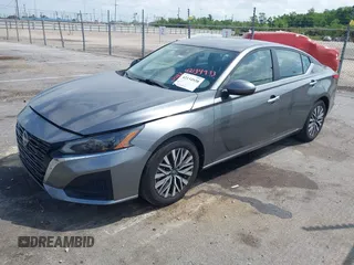 2023 Nissan Altima SV z VIN 1N4BL4DV9PN366815, wystawiony jako IAAI lot #42134938 z przebiegiem 75 540 mil mil oraz . Historia ofert i sprzedaży dostępna na DreamBid. Obrazek 14.