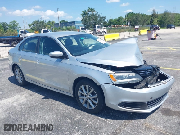 2013 Volkswagen Jetta SE с VIN 3VWDP7AJ6DM376487, выставлен на аукционе IAAI как лот 42362475 с пробегом 124 324 миль миль и . История ставок и продаж доступна на DreamBid. Изображение 1.