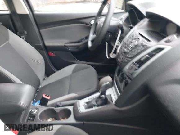 2012 Ford Focus SE with VIN 1FAHP3F26CL254085, listed as a IAAI auction lot 41901816 with 123,380 mi miles. Bid and sale history available at carsss.com. Image 5.
