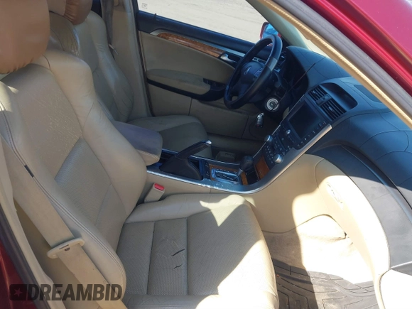 2005 Acura TL with VIN 19UUA66275A059639, listed as a IAAI auction lot 41660689 with 183,845 mi miles. Bid and sale history available at carsss.com. Image 5.