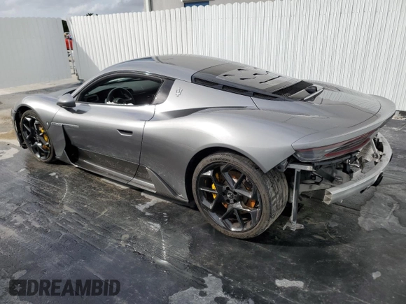 2022 Maserati MC20 z VIN ZAM24BXA4N0383807, wystawiony jako Copart lot #78432664 z przebiegiem Nie podano mil oraz Szkoda całkowita • Salvage title. Historia ofert i sprzedaży dostępna na DreamBid. Obrazek 2.