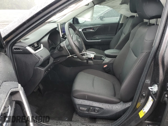 2024 Toyota RAV4 XLE with VIN 2T3P1RFV4RC481450, listed as a Copart auction lot 61083895 with 16,002 mi miles and Salvage title. Bid and sale history available at DreamBid. Image 7.
