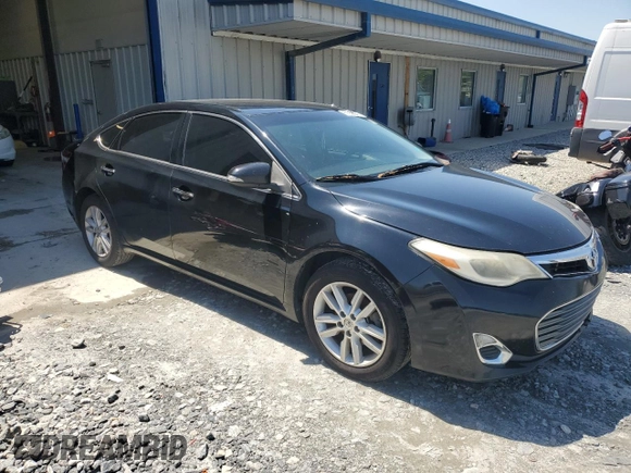 2013 Toyota Avalon XLE with VIN 4T1BK1EB2DU034907, listed as a Copart auction lot 51998375 with 205,150 mi miles and Salvage Title. Bid and sale history available at DreamBid. Image 4.