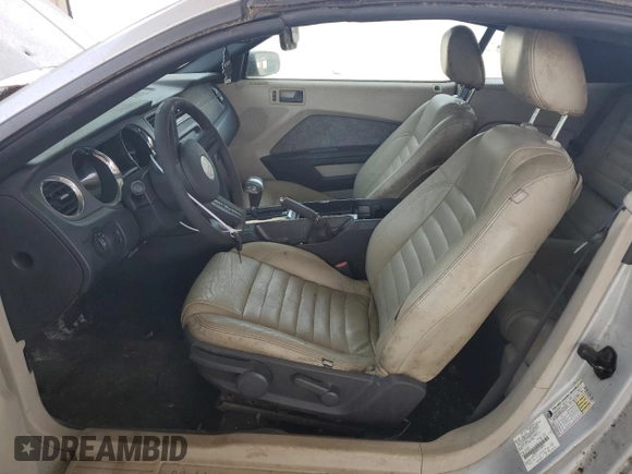 2010 Ford Mustang V6 с VIN 1ZVBP8EN8A5168378, выставлен на аукционе Copart как лот 59403315 с пробегом 221 679 миль миль и Чистый • Clean title. История ставок и продаж доступна на DreamBid. Изображение 7.