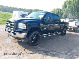 2006 Ford F-250 XL with VIN 1FTSW21P06EA49113, listed as a IAAI auction lot 42601741 with 438,074 mi miles and . Bid and sale history available at DreamBid. Image 2.