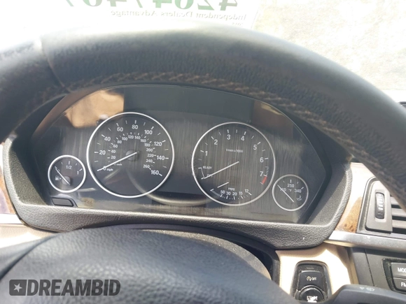 2015 BMW 3 Series 328i xDrive с VIN WBA3B5C54FF961859, выставлен на аукционе IAAI как лот 42647467 с пробегом Не указан миль и . История ставок и продаж доступна на DreamBid. Изображение 14.