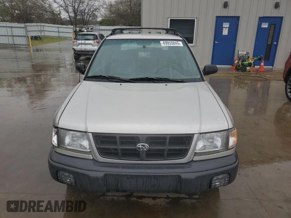 2000 Subaru Forester L with VIN JF1SF635XYH721785, listed as a Copart auction lot 49955045 with 177,911 mi miles and Salvage Title. Bid and sale history available at carsss.com. Image 5.
