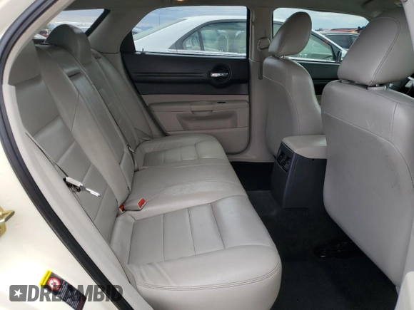 2005 Dodge Magnum RT z VIN 2D8GV58245H510570, wystawiony jako Copart lot #55069945 z przebiegiem 164 533 mil mil oraz Szkoda całkowita • Salvage title. Historia ofert i sprzedaży dostępna na DreamBid. Obrazek 11.