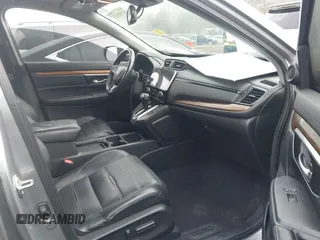 2017 Honda CR-V EX-L with VIN 7FARW1H82HE005837, listed as a IAAI auction lot 41792823 with 182,197 mi miles. Bid and sale history available at carsss.com. Image 5.