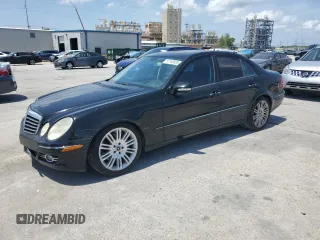 2008 Mercedes-Benz E 350 Luxury z VIN WDBUF56X28B250842, wystawiony jako Copart lot #57145935 z przebiegiem 114 822 mil mil oraz Szkoda całkowita • Salvage title. Historia ofert i sprzedaży dostępna na DreamBid. Obrazek 1.