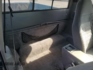1993 Ford Ranger STX с VIN 1FTCR14X4PPB04153, выставлен на аукционе Copart как лот 60254125 с пробегом 60 785 миль миль и Списание • Salvage title. История ставок и продаж доступна на DreamBid. Изображение 10.