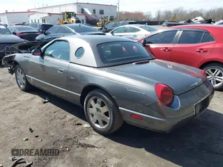 2003 Ford Thunderbird Deluxe with VIN 1FAHP60A23Y101899, listed as a IAAI auction lot 41805269 with Not Provided miles. Bid and sale history available at carsss.com. Image 3.
