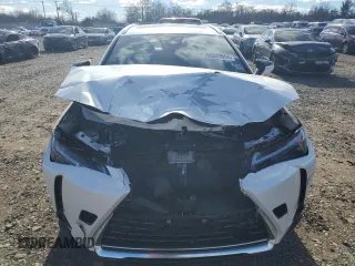 2024 Lexus UX 250h Premium z VIN JTHP9JBH0R2079022, wystawiony jako Copart lot #80049064 z przebiegiem Nie podano mil oraz Szkoda całkowita • Salvage title. Historia ofert i sprzedaży dostępna na DreamBid. Obrazek 5.