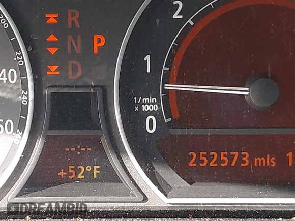 2008 BMW 7 Series 750Li with VIN WBAHN83528DT79949, listed as a IAAI auction lot 42016474 with 252,573 mi miles and . Bid and sale history available at carsss.com. Image 16.
