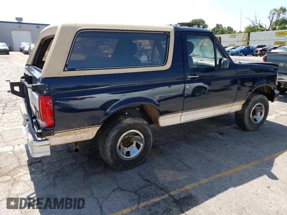 1992 Ford Bronco Custom with VIN 1FMEU15HXNLA27805, listed as a Copart auction lot 59922174 with Not Provided miles and Salvage Title. Bid and sale history available at DreamBid. Image 3.