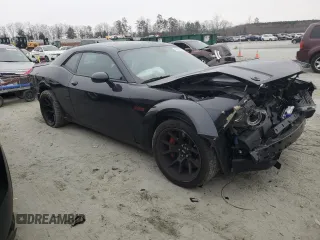 2023 Dodge Challenger R/T Scat Pack Widebody z VIN 2C3CDZFJ6PH593668, wystawiony jako Copart lot #45582495 z przebiegiem 13 555 mil mil oraz Szkoda całkowita • Salvage title. Historia ofert i sprzedaży dostępna na DreamBid. Obrazek 4.