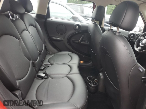 2014 MINI Countryman S with VIN WMWZC3C53EWP25410, listed as a Copart auction lot 62900915 with 122,088 mi miles and Clean title. Bid and sale history available at DreamBid. Image 11.