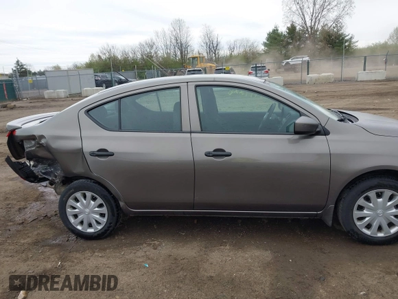 2016 Nissan Versa SV with VIN 3N1CN7AP7GL916192, listed as a IAAI auction lot 41997226 with 146,751 mi miles. Bid and sale history available at carsss.com. Image 14.