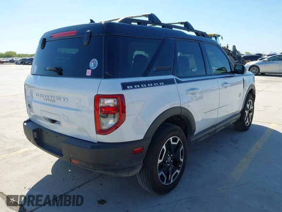2023 Ford Bronco Sport Outer Banks z VIN 3FMCR9C69PRE08543, wystawiony jako IAAI lot #42086724 z przebiegiem 20 003 mil mil oraz . Historia ofert i sprzedaży dostępna na DreamBid. Obrazek 4.