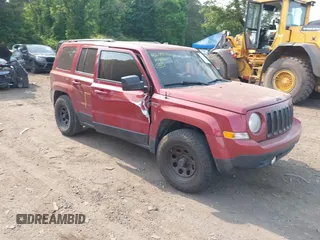 2015 Jeep Patriot Sport z VIN 1C4NJPBA6FD285791, wystawiony jako IAAI lot #42484609 z przebiegiem 160 125 mil mil oraz . Historia ofert i sprzedaży dostępna na DreamBid. Obrazek 1.