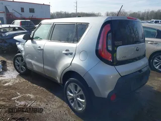 2015 Kia Soul + with VIN KNDJP3A51F7813052, listed as a IAAI auction lot 41186412 with 1 mi miles. Bid and sale history available at carsss.com. Image 3.