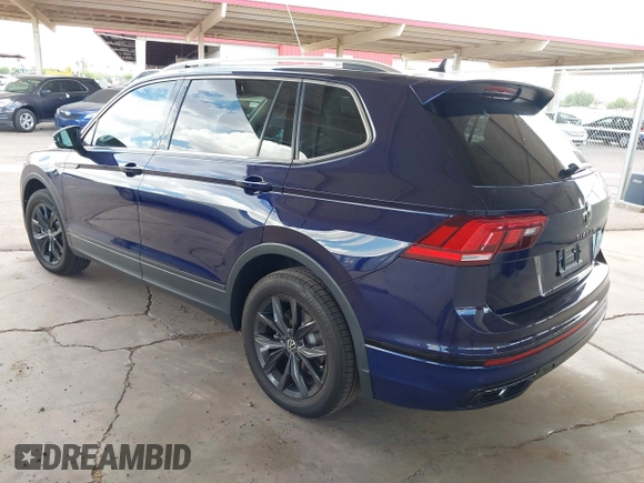2024 Volkswagen Tiguan SE with VIN 3VVNB7AX0RM057508, listed as a IAAI auction lot 42816004 with 9,334 mi miles and . Bid and sale history available at DreamBid. Image 3.